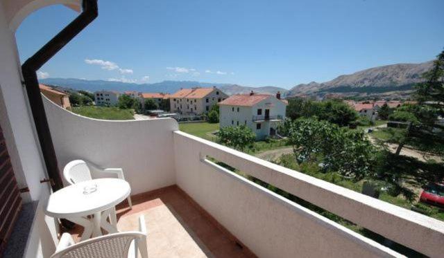Mirjana F Apartaments Baska  Luaran gambar