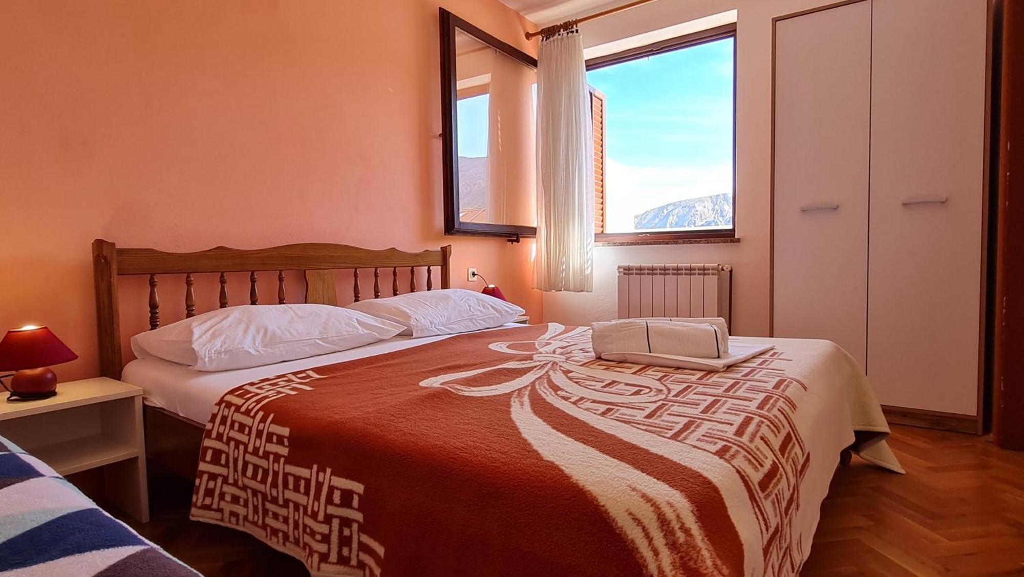 Mirjana F Apartaments Baska  Luaran gambar