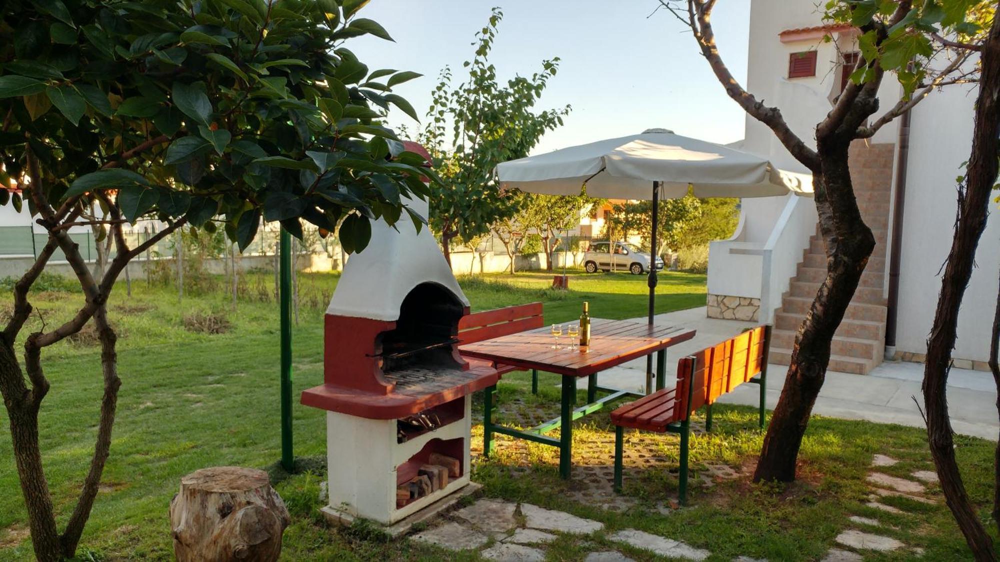 Mirjana F Apartaments Baska  Luaran gambar